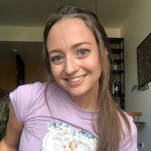 Meet your Posher, Rebecca